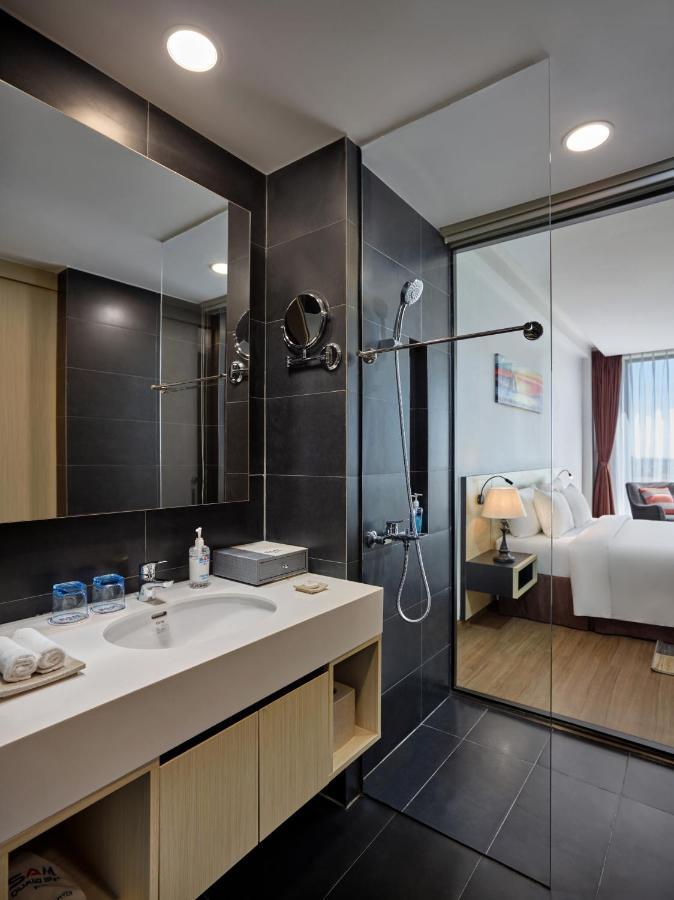 Khach San Sam Quang Binh Hotel Ðồng Hới Buitenkant foto