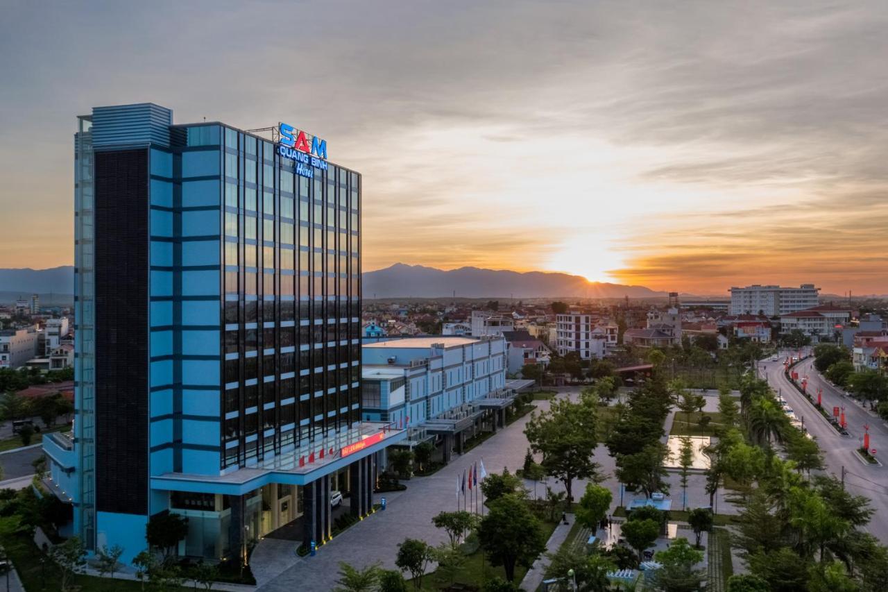 Khach San Sam Quang Binh Hotel Ðồng Hới Buitenkant foto