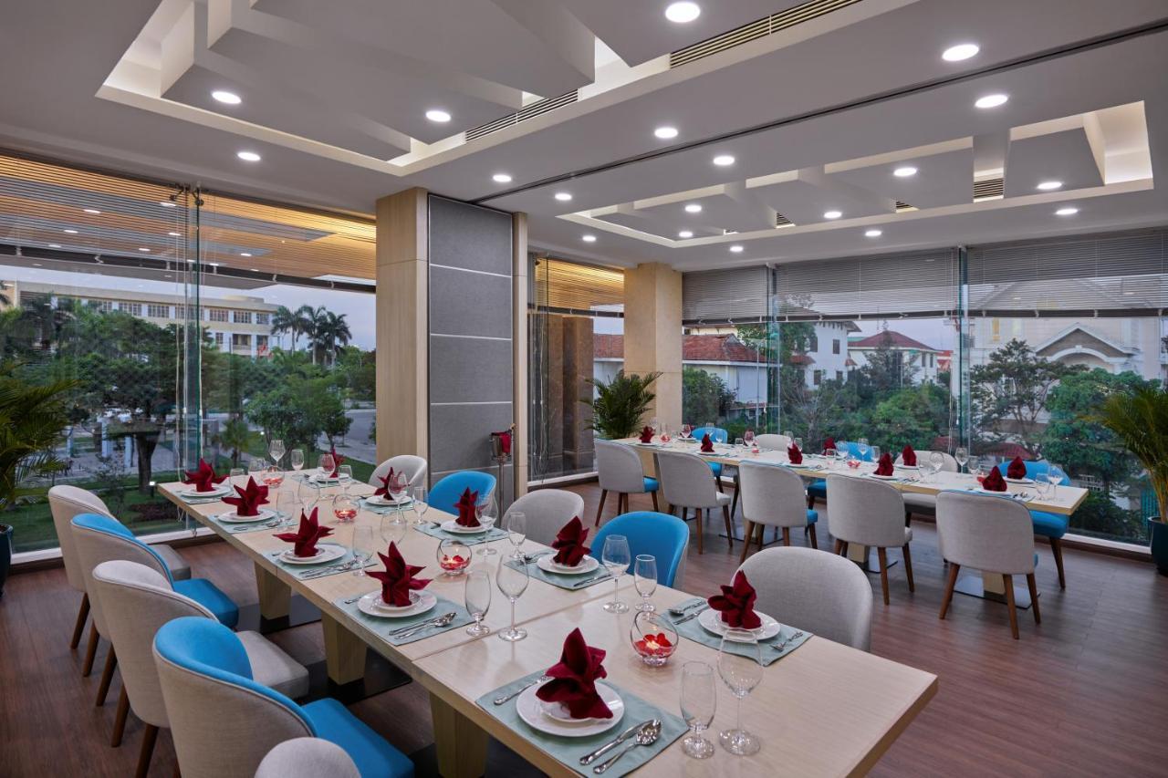 Khach San Sam Quang Binh Hotel Ðồng Hới Buitenkant foto